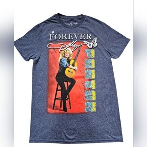 Dolly Parton Graphic T-Shirt, Size Small, New With Tags!